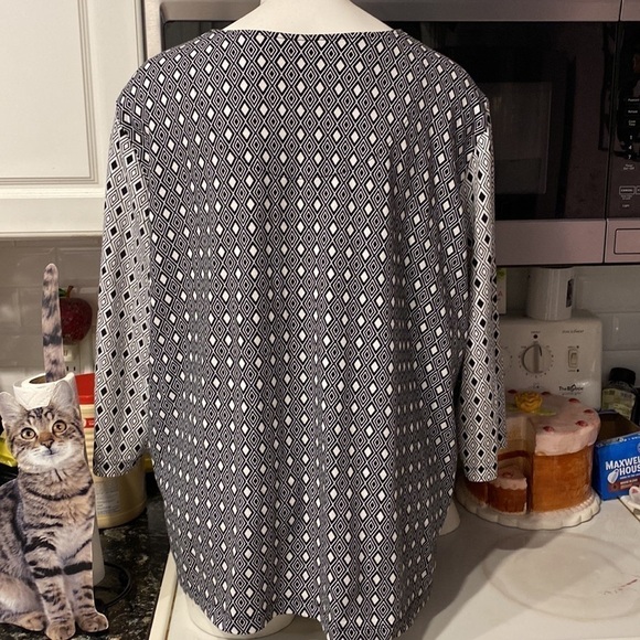 Q womens Alfred Dunner casual stretch 3/4 sleeve plus size top 2X - Picture 2 of 3